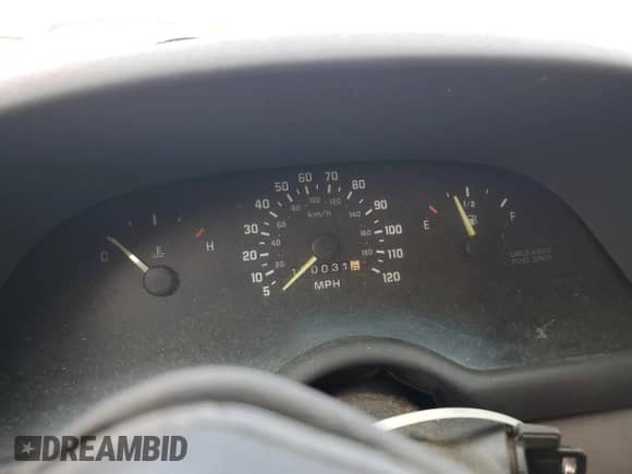 1995 Chevrolet Beretta с VIN 1G1LV1549SY323735, выставлен на аукционе Copart как лот 67389324 с пробегом 170 031 миль миль и Списание • Salvage title. История ставок и продаж доступна на DreamBid. Изображение 9.