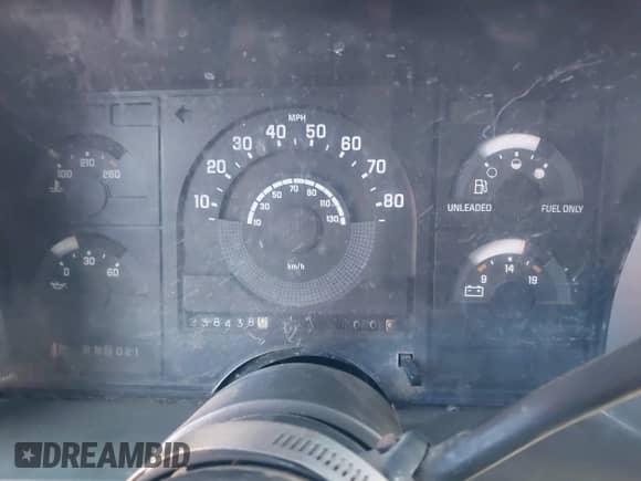 1989 Chevrolet Silverado 1500 с VIN 1GCDC14K5KZ226642, выставлен на аукционе IAAI как лот 43309499 с пробегом 238 438 миль миль и . История ставок и продаж доступна на DreamBid. Изображение 7.