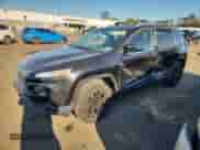 2014 Jeep Cherokee Latitude with VIN 1C4PJMCS8EW124943, listed as a Copart auction lot 70713115 with 214,302 mi miles and Non repairable. Bid and sale history available at DreamBid. Image 1.