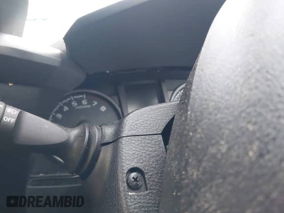 2018 Toyota Tacoma SR5 z VIN 5TFSZ5AN9JX161137, wystawiony jako IAAI lot #42857176 z przebiegiem Nie podano mil oraz . Historia ofert i sprzedaży dostępna na DreamBid. Obrazek 7.