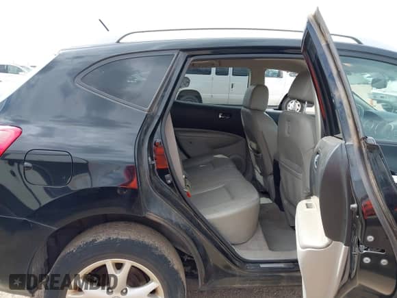 2010 Nissan Rogue S с VIN JN8AS5MV7AW130488, выставлен на аукционе IAAI как лот 43207880 с пробегом 199 882 миль миль и . История ставок и продаж доступна на DreamBid. Изображение 8.