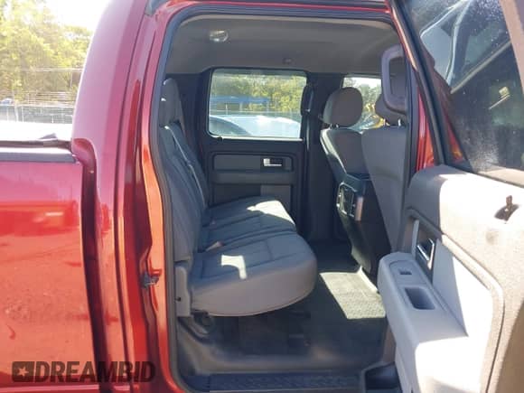 2014 Ford F-150 XLT with VIN 1FTFW1EF2EKF71609, listed as a IAAI auction lot 43157377 with 210,537 mi miles and . Bid and sale history available at DreamBid. Image 8.