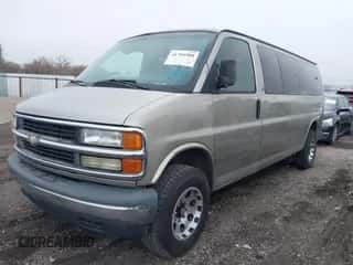 2002 Chevrolet Express с VIN 1GAHG39R321146397, выставлен на аукционе IAAI как лот 41701980 с пробегом Не указан миль и . История ставок и продаж доступна на DreamBid. Изображение 2.