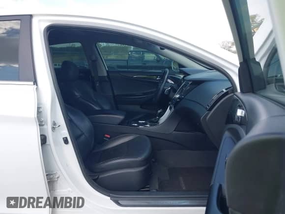 2013 Hyundai Sonata Limited с VIN 5NPEC4AB4DH511417, выставлен на аукционе IAAI как лот 43298183 с пробегом 129 846 миль миль и . История ставок и продаж доступна на DreamBid. Изображение 5.