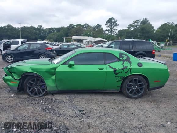2019 Dodge Challenger SXT с VIN 2C3CDZAG4KH716954, выставлен на аукционе IAAI как лот 43333943 с пробегом 99 912 миль миль и . История ставок и продаж доступна на DreamBid. Изображение 14.