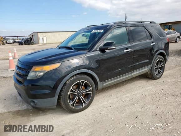 2013 Ford Explorer Sport with VIN 1FM5K8GT3DGC85283, listed as a Copart auction lot 89496165 with 203,877 mi miles and Clean title. Bid and sale history available at DreamBid. Image 1.