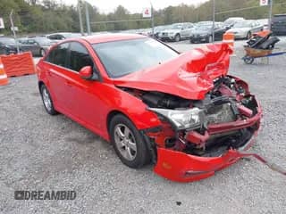 2016 Chevrolet Cruze LT z VIN 1G1PE5SB0G7217747, wystawiony jako IAAI lot #43389540 z przebiegiem 106 656 mil mil oraz . Historia ofert i sprzedaży dostępna na DreamBid. Obrazek 1.