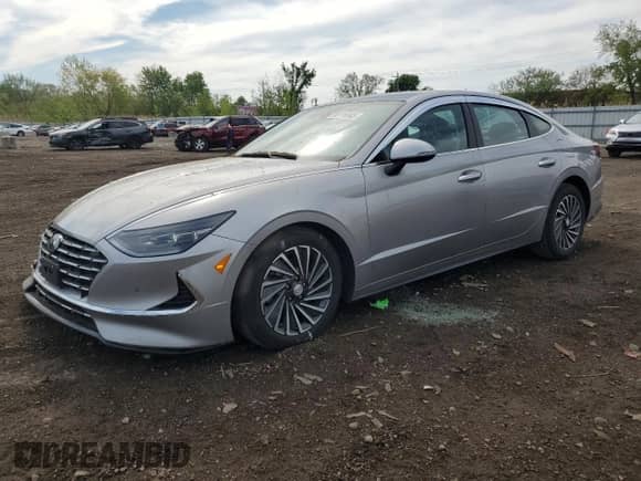 2021 Hyundai Sonata Limited с VIN KMHL54JJ1MA031802, выставлен на аукционе Copart как лот 56116985 с пробегом 93 010 миль миль и Списание • Salvage title. История ставок и продаж доступна на DreamBid. Изображение 1.