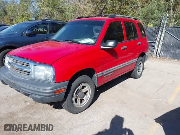 2003 Chevrolet Tracker с VIN 2CNBJ13C036905492, выставлен на аукционе IAAI как лот 43468719 с пробегом 161 279 миль миль и . История ставок и продаж доступна на DreamBid. Изображение 2.