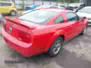 2005 Ford Mustang Deluxe с VIN 1ZVFT80N955206405, выставлен на аукционе IAAI как лот 43092659 с пробегом 164 423 миль миль и . История ставок и продаж доступна на DreamBid. Изображение 4.