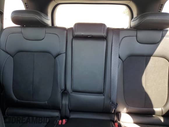 2025 Jeep Grand Cherokee Altitude with VIN 1C4RJHAG7SC297283, listed as a Copart auction lot 68318695 with 4,504 mi miles and Salvage title. Bid and sale history available at DreamBid. Image 10.