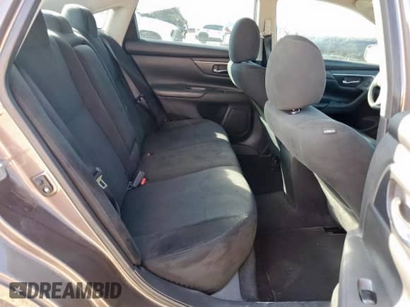 2015 Nissan Altima S z VIN 1N4AL3AP5FC581839, wystawiony jako Copart lot #84940205 z przebiegiem 136 684 mil mil oraz Szkoda całkowita • Salvage title. Historia ofert i sprzedaży dostępna na DreamBid. Obrazek 10.