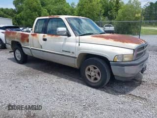 1996 Dodge 1500 with VIN 3B7HC13Z1TM159038, listed as a IAAI auction lot 42650648 with 138,197 mi miles and . Bid and sale history available at DreamBid. Image 1.