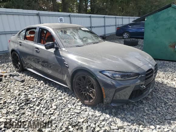 2022 BMW M3 Competition z VIN WBS33AY04NFL92055, wystawiony jako Copart lot #70809755 z przebiegiem Nie podano mil oraz Szkoda całkowita • Salvage title. Historia ofert i sprzedaży dostępna na DreamBid. Obrazek 4.