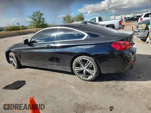 2019 BMW 4 Series 430i with VIN WBA4W3C5XKAF91895, listed as a Copart auction lot 81033615 with 61,453 mi miles and Salvage title. Bid and sale history available at DreamBid. Image 2.