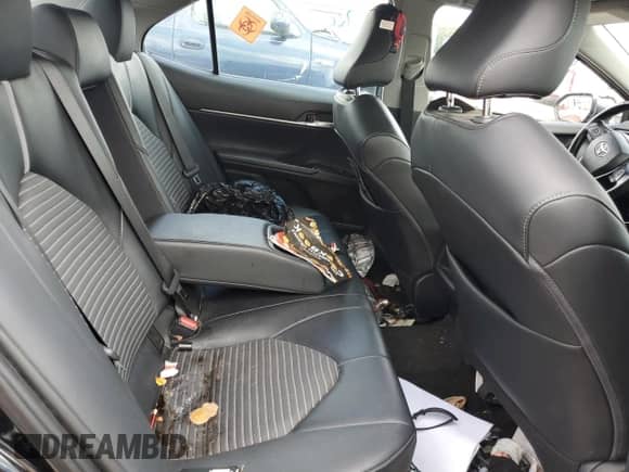 2020 Toyota Camry SE z VIN 4T1G11AK3LU950380, wystawiony jako Copart lot #80906115 z przebiegiem 57 080 mil mil oraz Szkoda całkowita • Salvage title. Historia ofert i sprzedaży dostępna na DreamBid. Obrazek 10.