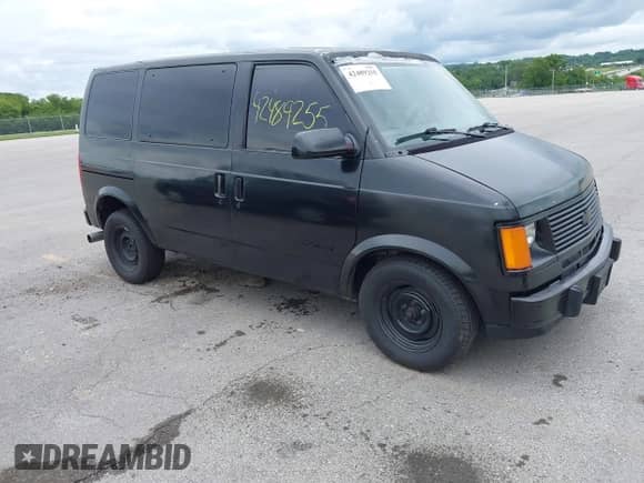 1992 Chevrolet Astro с VIN 1GNDM15Z4NB178581, выставлен на аукционе IAAI как лот 42489255 с пробегом 142 364 миль миль и . История ставок и продаж доступна на DreamBid. Изображение 1.