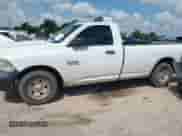 2018 Ram 1500 Tradesman с VIN 3C6JR6DG8JG141438, выставлен на аукционе IAAI как лот 42314130 с пробегом 124 618 миль миль и . История ставок и продаж доступна на DreamBid. Изображение 14.