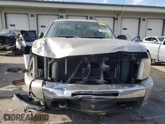 2009 Chevrolet Silverado 1500 LT z VIN 3GCEK23M99G138283, wystawiony jako Copart lot #84550385 z przebiegiem 383 702 mil mil oraz Szkoda całkowita • Salvage title. Historia ofert i sprzedaży dostępna na DreamBid. Obrazek 5.