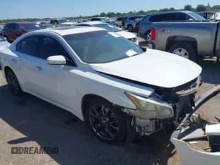 2014 Nissan Maxima SV z VIN 1N4AA5AP1EC466817, wystawiony jako IAAI lot #42810795 z przebiegiem 113 444 mil mil oraz . Historia ofert i sprzedaży dostępna na DreamBid. Obrazek 1.