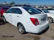 2016 Chevrolet Sonic LTZ с VIN 1G1JE5SB6G4146352, выставлен на аукционе IAAI как лот 42701347 с пробегом 137 094 миль миль и . История ставок и продаж доступна на DreamBid. Изображение 3.