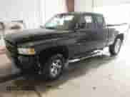 1998 Dodge 1500 с VIN 3B7HF12Z8WM293459, выставлен на аукционе IAAI как лот 42420146 с пробегом 154 878 миль миль и . История ставок и продаж доступна на DreamBid. Изображение 2.