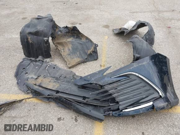 2021 Toyota Camry Hybrid XLE with VIN 4T1F31AK8MU563752, listed as a IAAI auction lot 42134620 with 19,484 mi miles and . Bid and sale history available at DreamBid. Image 12.