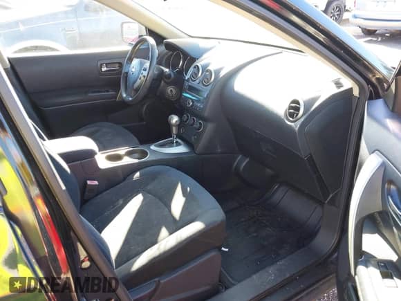 2010 Nissan Rogue SL with VIN JN8AS5MT1AW014427, listed as a IAAI auction lot 43408783 with 173,670 mi miles and . Bid and sale history available at DreamBid. Image 5.