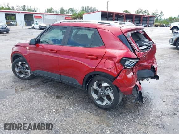 2024 Hyundai Venue Limited with VIN KMHRC8A34RU317139, listed as a IAAI auction lot 43068189 with 8,723 mi miles and . Bid and sale history available at DreamBid. Image 3.