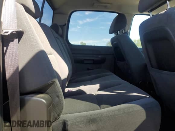 2008 Chevrolet Silverado 1500 2LT z VIN 2GCEK133881327998, wystawiony jako Copart lot #69313485 z przebiegiem 104 208 mil mil oraz Szkoda całkowita • Salvage title. Historia ofert i sprzedaży dostępna na DreamBid. Obrazek 10.
