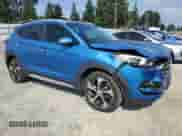 2017 Hyundai Tucson Sport z VIN KM8J3CA20HU532619, wystawiony jako Copart lot #80403315 z przebiegiem 77 067 mil mil oraz Szkoda całkowita • Salvage title. Historia ofert i sprzedaży dostępna na DreamBid. Obrazek 4.