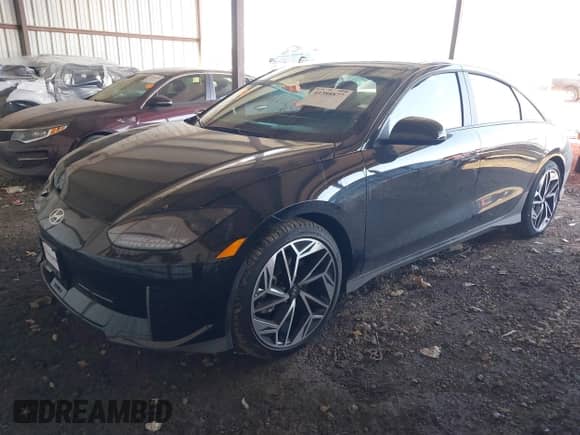 2025 Hyundai Ioniq 6 SEL with VIN KMHM34AA8SA088537, listed as a IAAI auction lot 41388877 with 535 mi miles and . Bid and sale history available at DreamBid. Image 17.