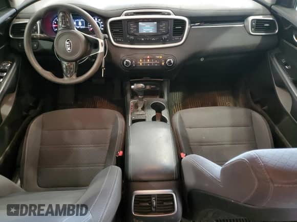 2018 Kia Sorento LX with VIN 5XYPG4A59JG393567, listed as a Copart auction lot 71414115 with 110,719 mi miles and Salvage title. Bid and sale history available at DreamBid. Image 8.