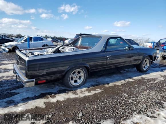1986 Chevrolet El Camino SS с VIN 3GCCW80H5GS908902, выставлен на аукционе Copart как лот 41484435 с пробегом 37 883 миль миль и Чистый • Clean title. История ставок и продаж доступна на DreamBid. Изображение 3.
