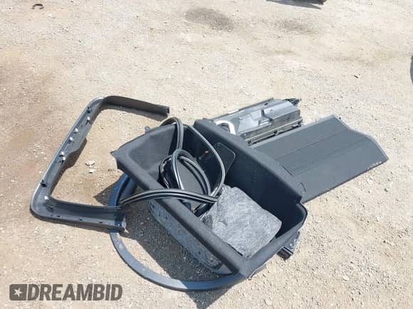 2023 Tesla Model Y Long Range с VIN 7SAYGDEEXPF697167, выставлен на аукционе IAAI как лот 42793490 с пробегом 69 019 миль миль и . История ставок и продаж доступна на DreamBid. Изображение 12.