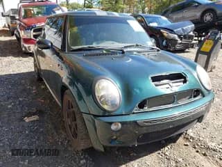 2003 MINI Hardtop S z VIN WMWRE334X3TD67354, wystawiony jako IAAI lot #43401907 z przebiegiem 175 000 mil mil oraz . Historia ofert i sprzedaży dostępna na DreamBid. Obrazek 1.