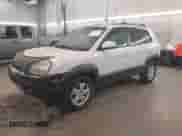 2006 Hyundai Tucson GLS z VIN KM8JN12D06U303305, wystawiony jako IAAI lot #42683966 z przebiegiem 333 425 mil mil oraz . Historia ofert i sprzedaży dostępna na DreamBid. Obrazek 2.