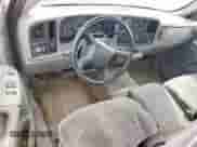 2000 Chevrolet Silverado 1500 LS с VIN 1GCEC14T5YZ221690, выставлен на аукционе Copart как лот 65791145 с пробегом 259 851 миль миль и Чистый • Clean title. История ставок и продаж доступна на DreamBid. Изображение 8.