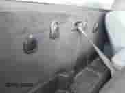 2014 Ram 1500 Express z VIN 3C6JR6AT4EG277959, wystawiony jako IAAI lot #41501818 z przebiegiem 128 067 mil mil oraz . Historia ofert i sprzedaży dostępna na DreamBid. Obrazek 8.