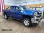 2017 Chevrolet Silverado 2500HD LT с VIN 1GC2KVEGXHZ165776, выставлен на аукционе Copart как лот 54819805 с пробегом 71 481 миль миль и Чистый • Clean title. История ставок и продаж доступна на DreamBid. Изображение 4.