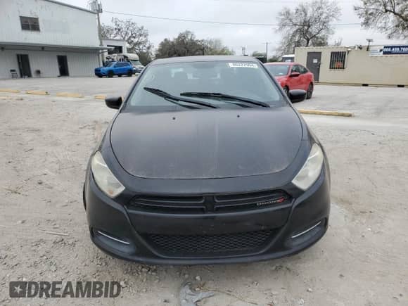 2016 Dodge Dart SE z VIN 1C3CDFAA5GD593633, wystawiony jako Copart lot #58873785 z przebiegiem Nie podano mil oraz Czysty tytuł • Clean title. Historia ofert i sprzedaży dostępna na DreamBid. Obrazek 5.