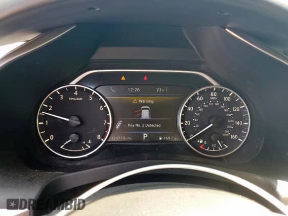 2018 Nissan Murano SL z VIN 5N1AZ2MG7JN113554, wystawiony jako Copart lot #70699915 z przebiegiem 124 778 mil mil oraz Szkoda całkowita • Salvage title. Historia ofert i sprzedaży dostępna na DreamBid. Obrazek 9.