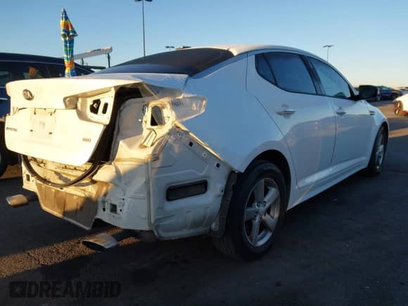 2014 Kia Optima LX z VIN KNAGM4A73E5484307, wystawiony jako IAAI lot #43439729 z przebiegiem 93 704 mil mil oraz . Historia ofert i sprzedaży dostępna na DreamBid. Obrazek 4.