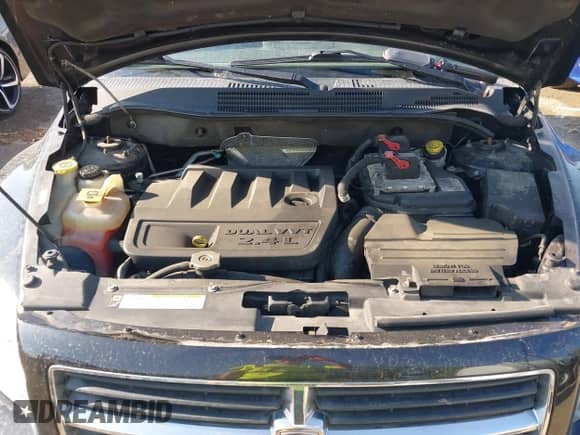 2011 Dodge Caliber Uptown with VIN 1B3CB9HB2BD172349, listed as a IAAI auction lot 42901430 with 141,201 mi miles and . Bid and sale history available at DreamBid. Image 10.