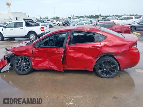 2016 Dodge Dart SXT Sport Rallye с VIN 1C3CDFFA8GD822816, выставлен на аукционе IAAI как лот 42410728 с пробегом 62 343 миль миль и . История ставок и продаж доступна на DreamBid. Изображение 14.