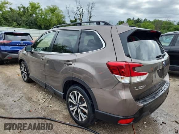 2022 Subaru Forester Limited z VIN JF2SKAPC8NH505514, wystawiony jako Copart lot #69239075 z przebiegiem 15 123 mil mil oraz Nie do naprawy • Non repairable. Historia ofert i sprzedaży dostępna na DreamBid. Obrazek 2.