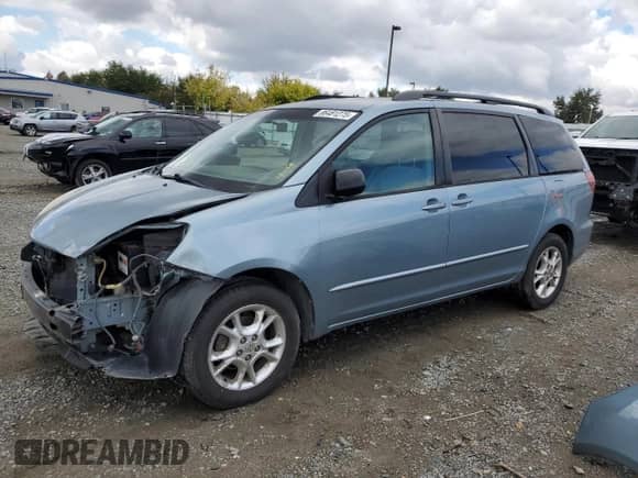 2005 Toyota Sienna LE with VIN 5TDBA23C05S032202, listed as a Copart auction lot 86481275 with 214,786 mi miles and Salvage title. Bid and sale history available at DreamBid. Image 1.
