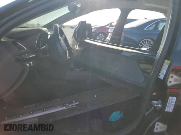 2014 Chevrolet SS с VIN 6G3F15RW6EL951629, выставлен на аукционе Copart как лот 69534704 с пробегом Не указан миль и Списание • Salvage title. История ставок и продаж доступна на DreamBid. Изображение 7.