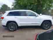 2017 Jeep Grand Cherokee Limited с VIN 1C4RJFBG5HC605496, выставлен на аукционе IAAI как лот 43132239 с пробегом 97 711 миль миль и . История ставок и продаж доступна на DreamBid. Изображение 13.