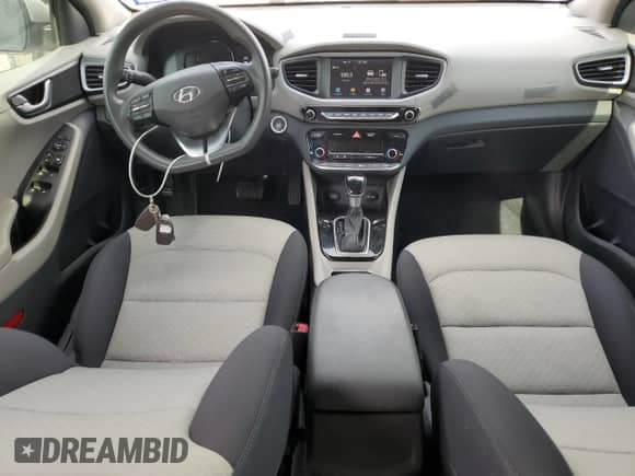 2017 Hyundai Ioniq Blue с VIN KMHC65LC8HU025307, выставлен на аукционе Copart как лот 40568614 с пробегом 123 387 миль миль и . История ставок и продаж доступна на DreamBid. Изображение 8.